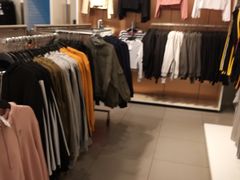 -H&M(华润万象城店)