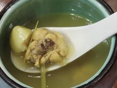 香草椰子鸡汤-荷花泰菜(东方新天地店)