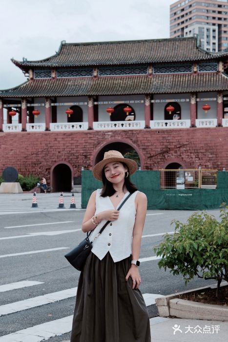 迎恩门城楼图片