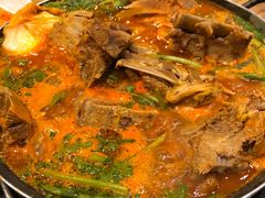 -喇喇排骨火锅·传统韩式脊骨汤(望京西园总店)