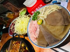 -周小明火锅(黑金冠社区店)