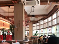 大堂-蜜桃餐厅·伴山(湖滨商业街店)