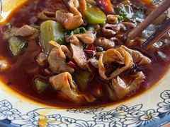 红烧肥肠-刘土鸡家常菜