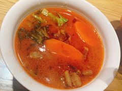 老坛酸菜牛肉面-九毛九西北菜(大东海店)