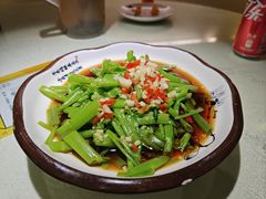 -眷江南之小蓝鲸(王府大街店)
