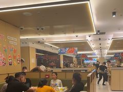 -海底捞火锅(振华广场生日主题店)