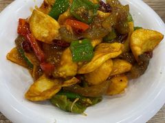 蛋白烧牛筋-江城燕子大排档(江汉路步行街店)