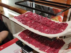 -左庭右院鲜牛肉火锅(金山万达店)