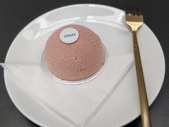 -UNI UNI(环亚凯瑟琳店)