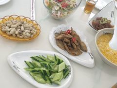 -七的湖·晚芳亭·阳澄湖农家菜·大闸蟹(莲花岛店)