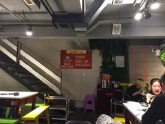 -钢管厂五区小郡肝串串香(奥克斯广场锦城万达店)