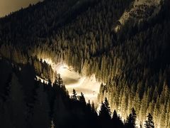 -丝绸之路山地度假区滑雪场