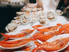 -雍容荟帝王蟹活龙虾展台自助(IFS黑金店)