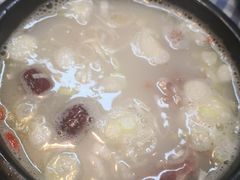 -益百岁牛尾汤(香山路店)