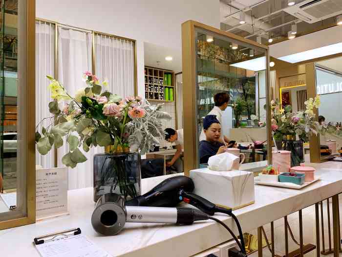 evolution&东森造型(虹口店)-"今天去洗吹了 可能看出来我赶时间了 也