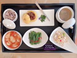 -爱陪伴尊享月子中心(国际店)