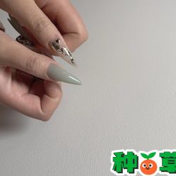 -ZX·美睫设计师汇聚店