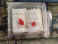 -红宝石·鲜奶小方·海派西点房(莘庄龙之梦店)