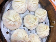 -莱莱小笼·乔艾