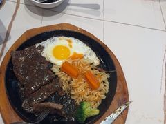 -豪享来牛排(人民店)
