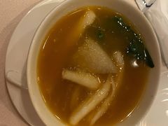 蟹粉银鱼竹笙汤-丽思卡尔顿酒店-天泰轩中餐厅(大沽北路店)