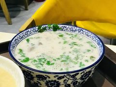 羊肉汤（多肉）-穆得·老周家牛肉烧饼(普利街店)