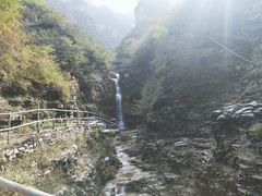 -孤山寨风景区