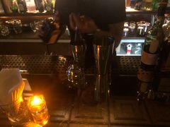 -Whisper Bar 
