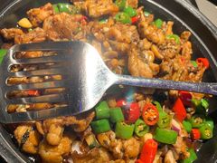 青椒紫苏味-蛙小侠·沸腾砂锅(南山欢乐颂店)