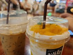 -Dang restaurant (patong phuket)