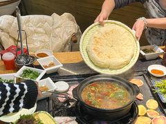 -有一锅·野生菌黑山羊腊排骨火锅(古城北门店)