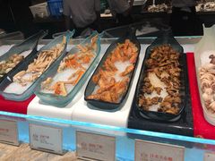 -半岛翡丽海鲜自助餐厅(观风亭店)