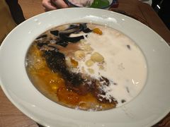 -RUXU入续糖水铺与包(卓悦中心店)