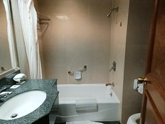 -澳门皇庭海景酒店