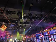 -喜鹊音乐酒馆(西街店)