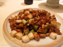 宫保鸡丁-惠丰堂饭庄·烤鸭·京味菜(翠微路店)