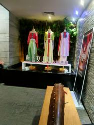 -盘子女人坊生日照·摄影馆(华强店)