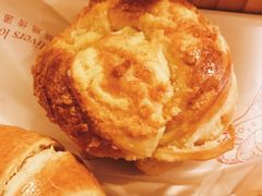 牛奶椰子面包-丁香西饼屋(桂林路店)