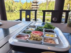 -丽江悦榕庄酒店-明月·雪山庭院餐厅