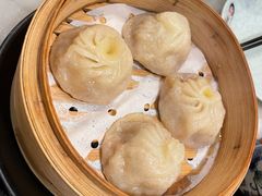 蟹黄汤包-京城小江南·土菜馆·蒸白鱼(东四十条店)