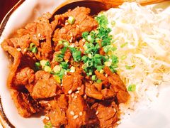 幸福满满烧肉饭-醉虎传(南锣鼓巷店)