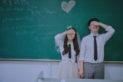 -雪中彩影婚纱摄影·微光艺术中心