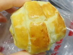 丹麦肉松牛角包-爱德顺糕点食屋(利民道店)