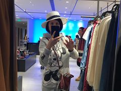 -URBAN REVIVO(欢乐海岸购物中心店)