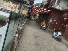 -隔壁老王·家常云南菜(花巷店)