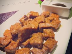 -HIHE Bistro·Oyster Bar(华熙live店)