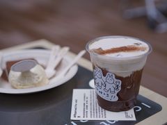 -HUGS coffee(东区店)