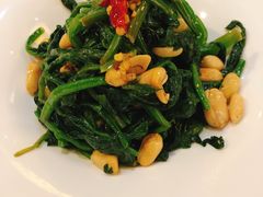 -东方饺子王(新奥购物中心店)