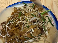 传统干炒牛河-荔银肠粉·非遗手藝(夫子庙店)