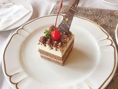 -东方豪景花园酒店·怡景旋转餐厅